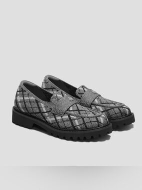 VIVAIA Plaid Knit Loafers Chunky Lug Sole Gray Black Size 39 (8)